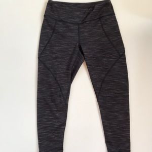 Patagonia Grey Cropped Leggings Small Worn Wear